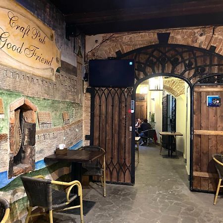 Квартира В Центрі На Вулиці Лесі Українки 19 Lviv Exteriör bild