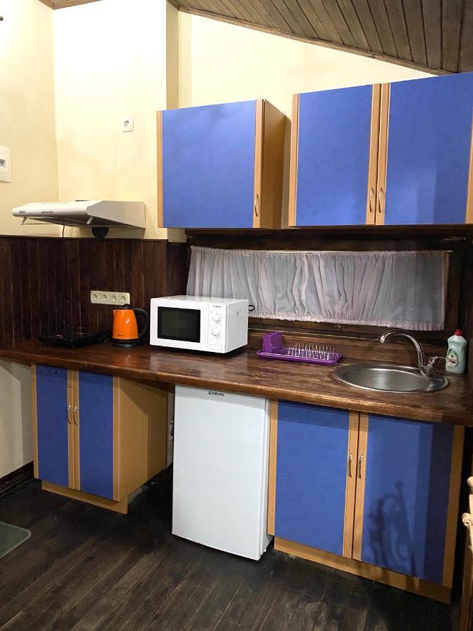 Квартира В Центрі На Вулиці Лесі Українки 19 Lviv Exteriör bild