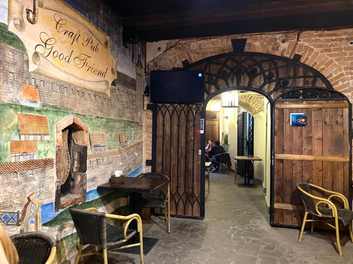 Квартира В Центрі На Вулиці Лесі Українки 19 Lviv Exteriör bild