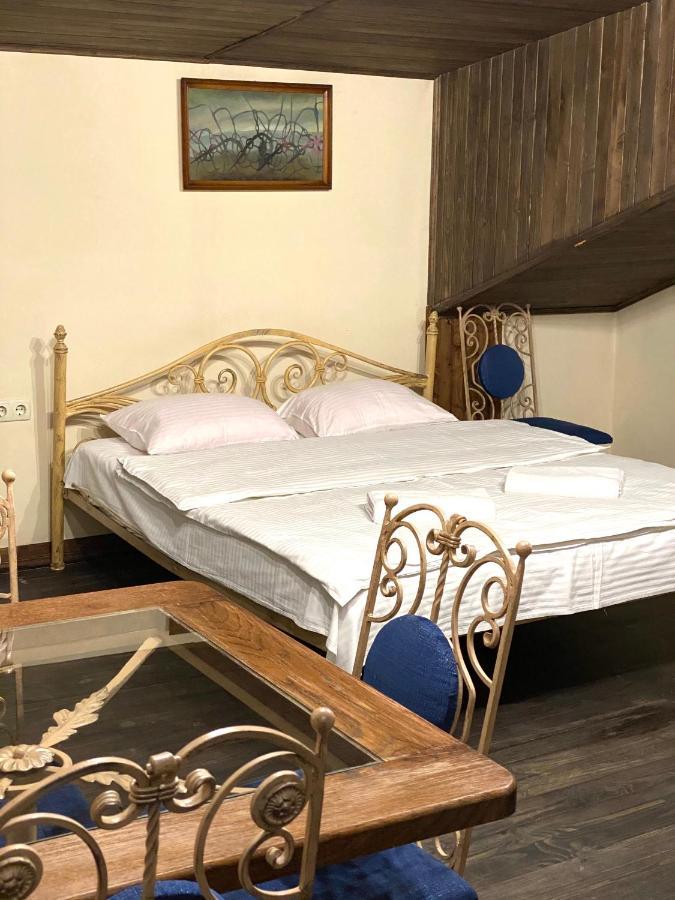 Квартира В Центрі На Вулиці Лесі Українки 19 Lviv Exteriör bild