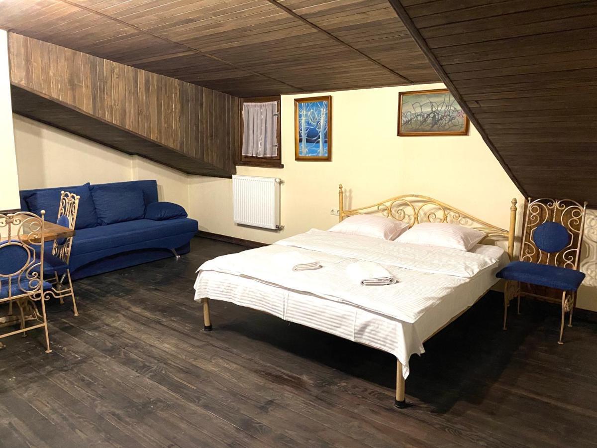 Квартира В Центрі На Вулиці Лесі Українки 19 Lviv Exteriör bild